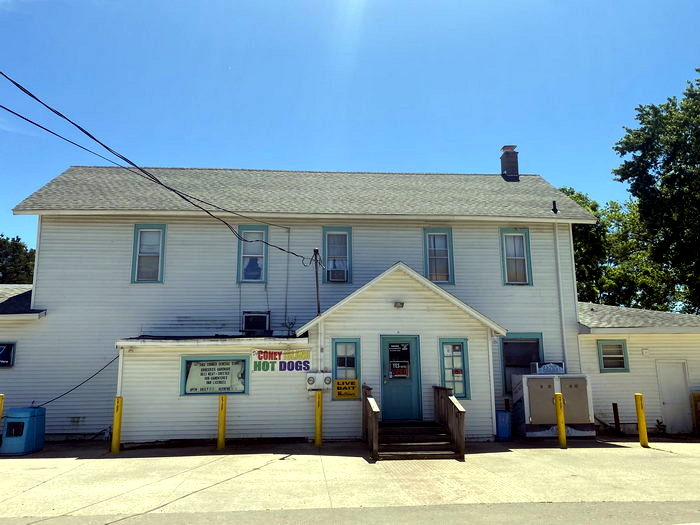 Bartletts Pavillion - June 17 2022 Photo - In And Around Pleasant Lake (newer photo)